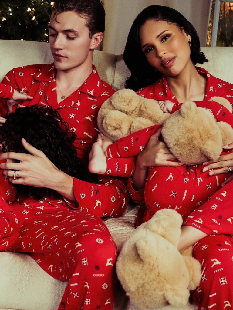 Nara Smith Age, Biography, Career & Net Worth 2026